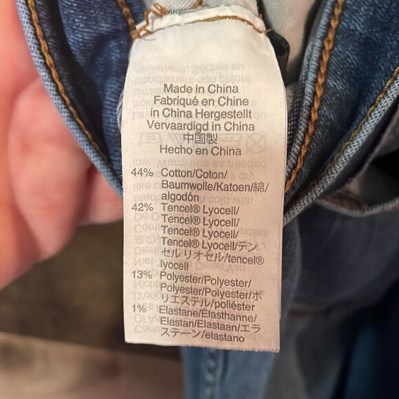 Madewell 10" High-Rise Skinny Jeans in Wendover Wash: TENCEL™ Denim Edition - Picture 8 of 8